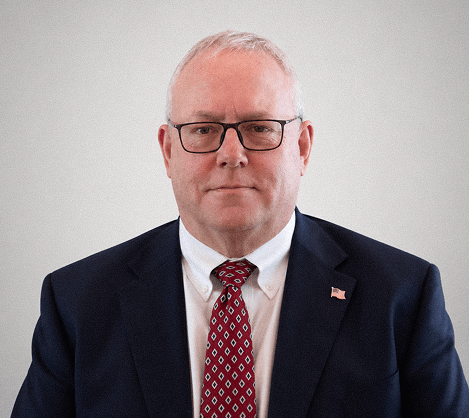 headshot of Jeffrey B. Saunders, Esq.,